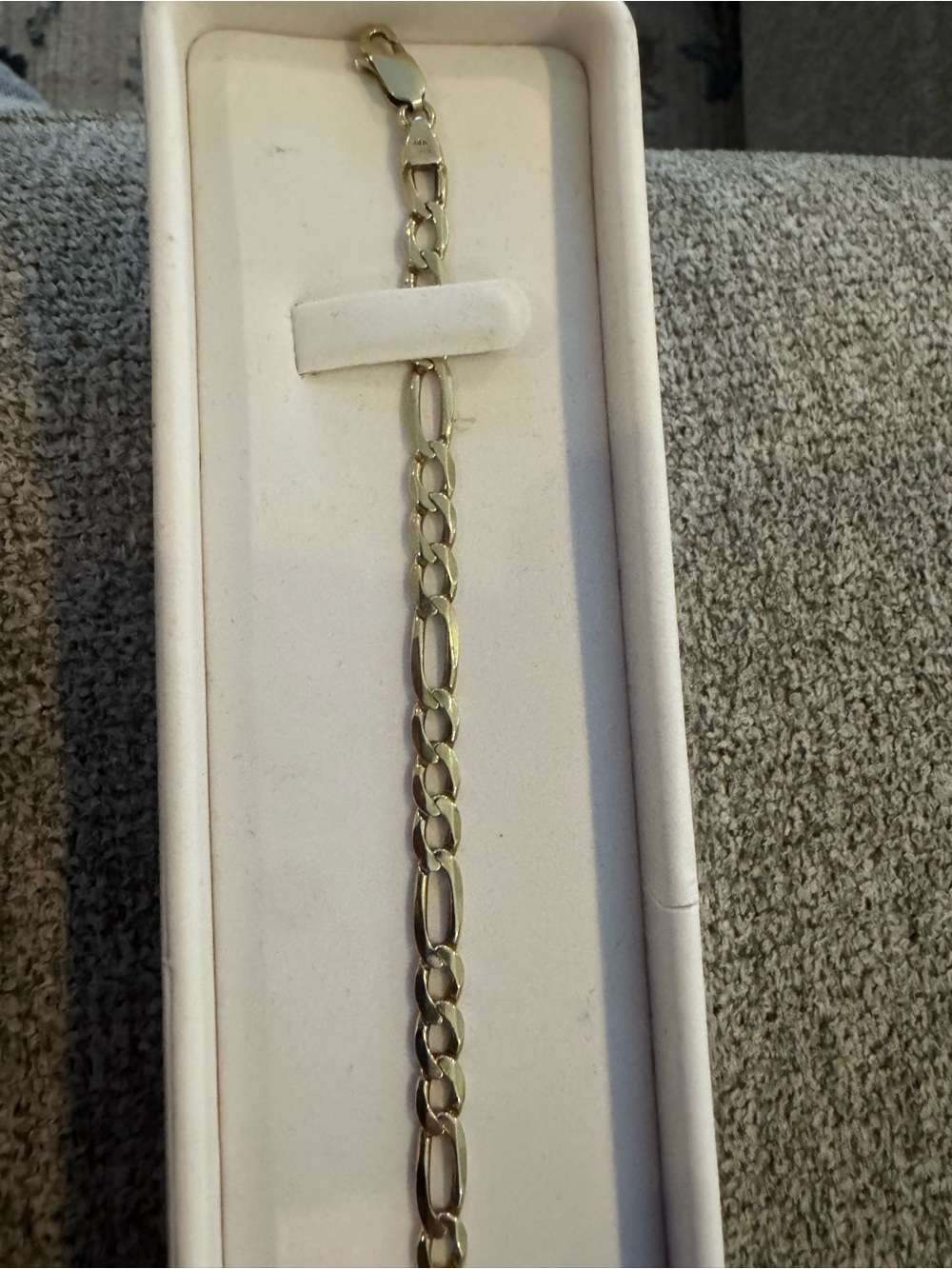 Men's 14k yellow gold Figaro bracelet 8.5” 10.5gr